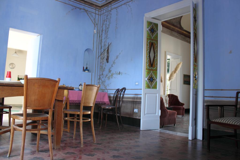 Villa Manasse アーチ・カステッロ 部屋 写真