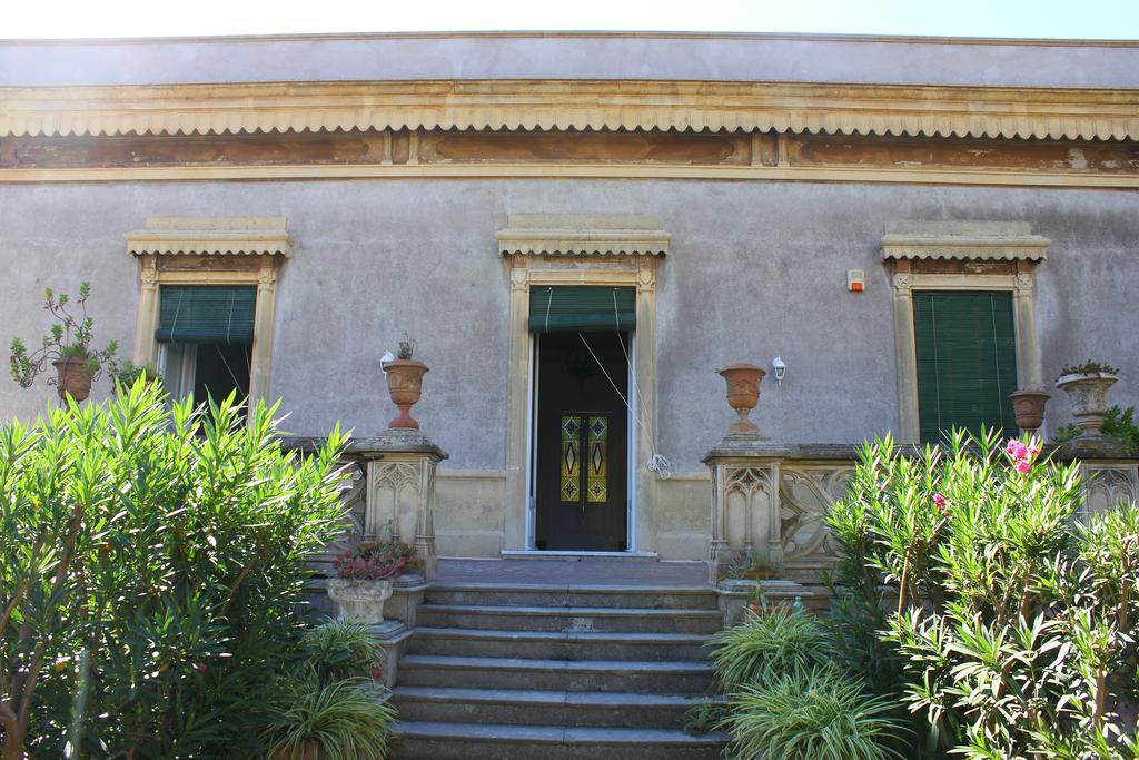 Villa Manasse アーチ・カステッロ 部屋 写真